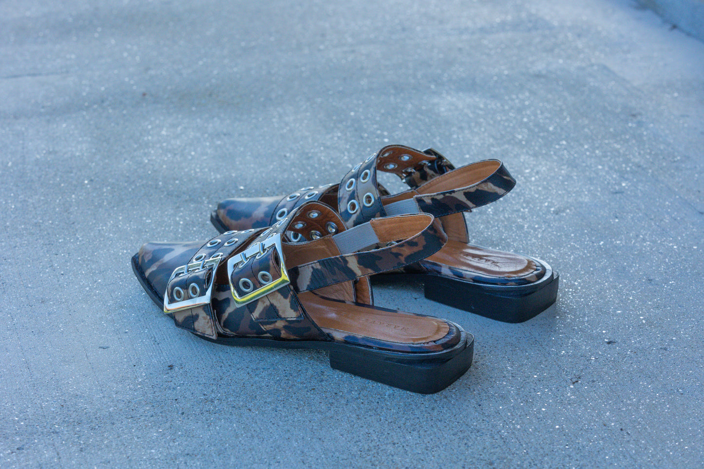 Luna Flats animal print