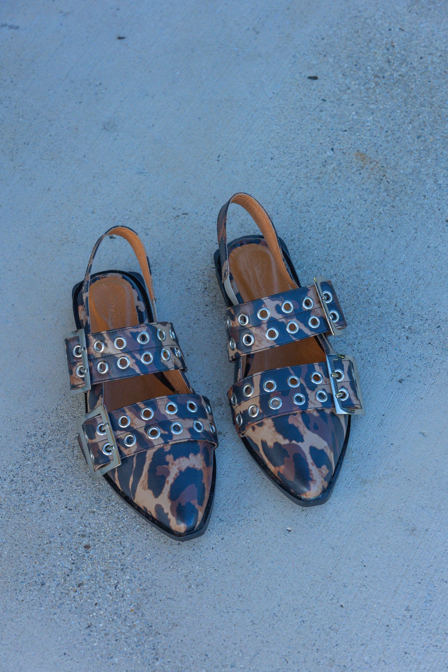 Luna Flats animal print